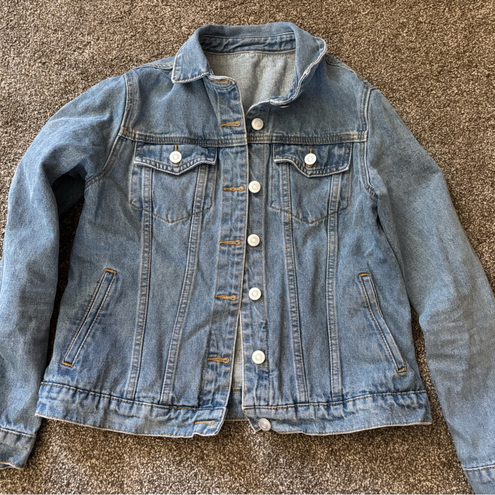 SHEIN Jean Jacket size small